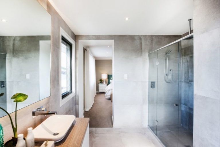 Renovated ensuite bathroom with contemporary finishes